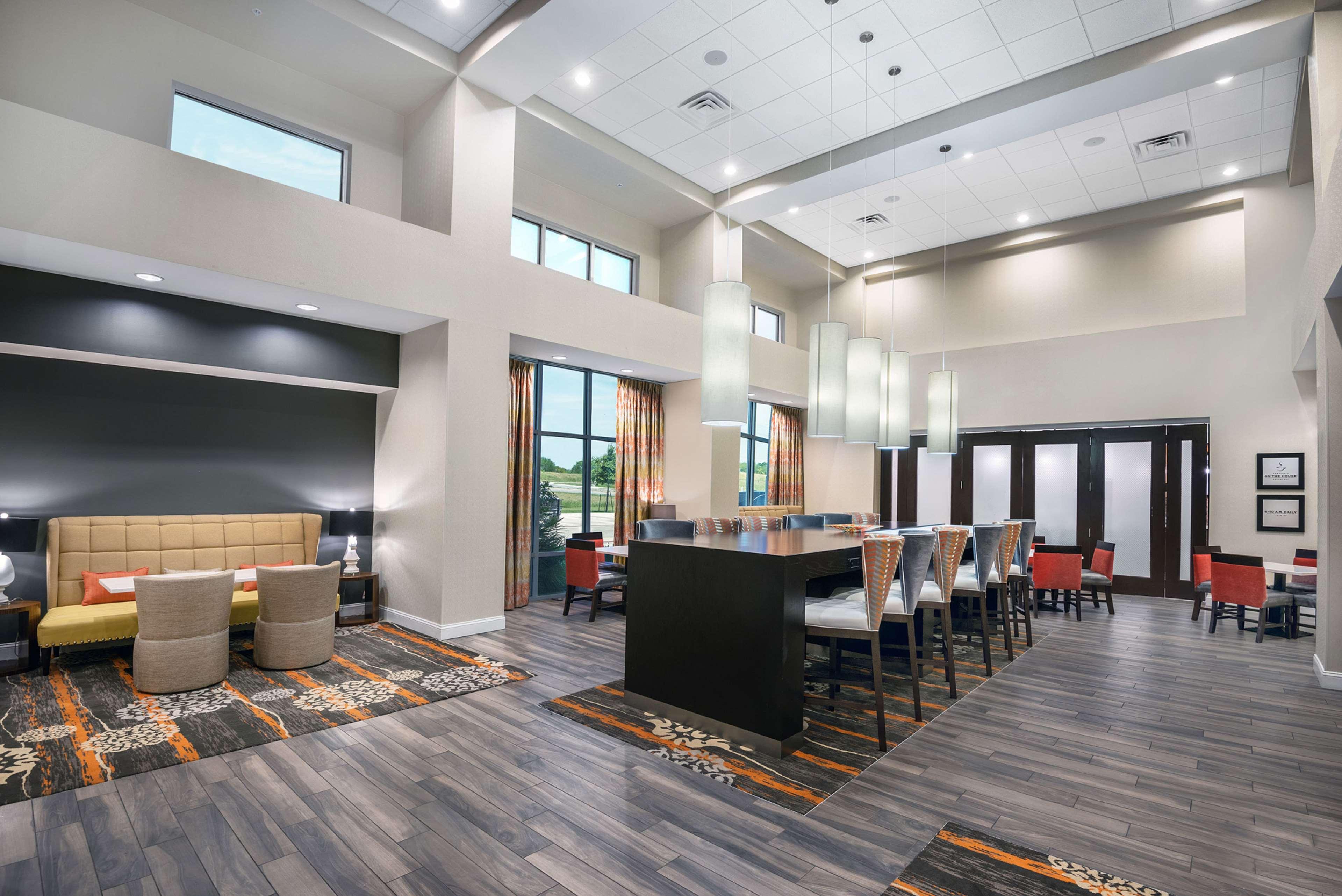 Hampton Inn & Suites San Antonio Brooks City Base, Tx Dış mekan fotoğraf
