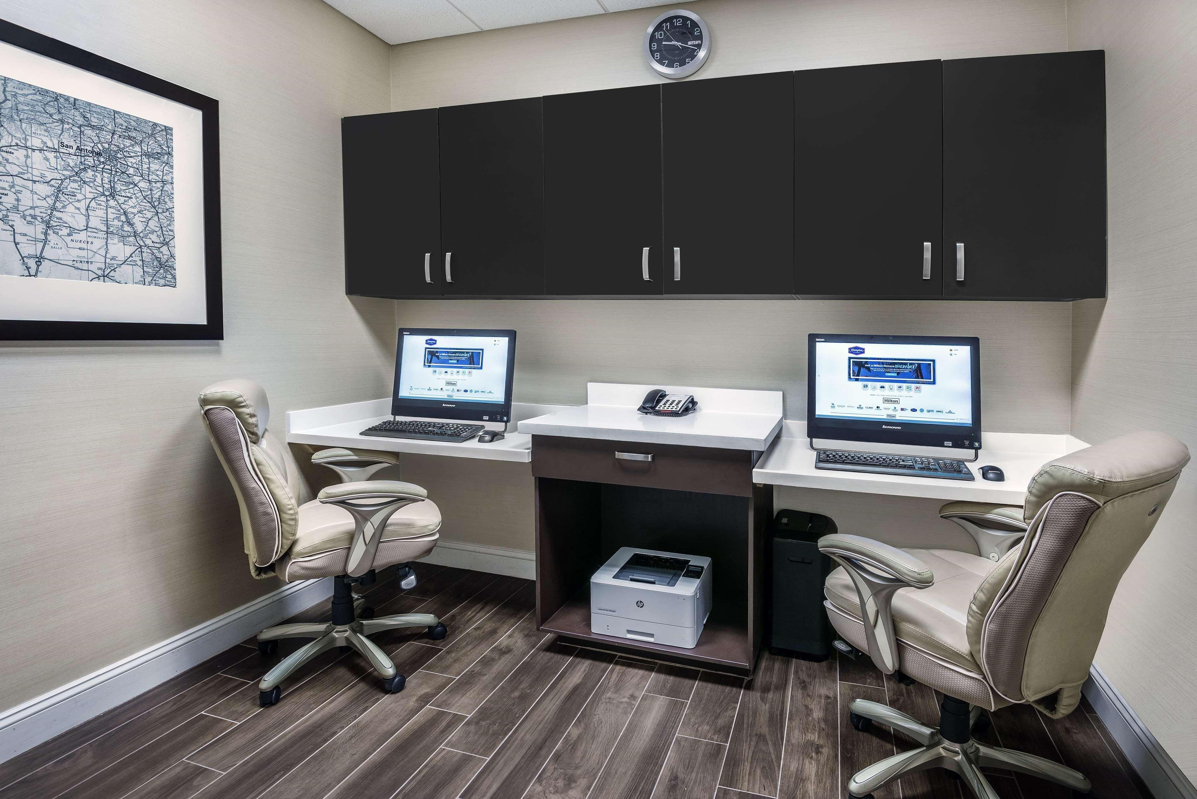 Hampton Inn & Suites San Antonio Brooks City Base, Tx Dış mekan fotoğraf